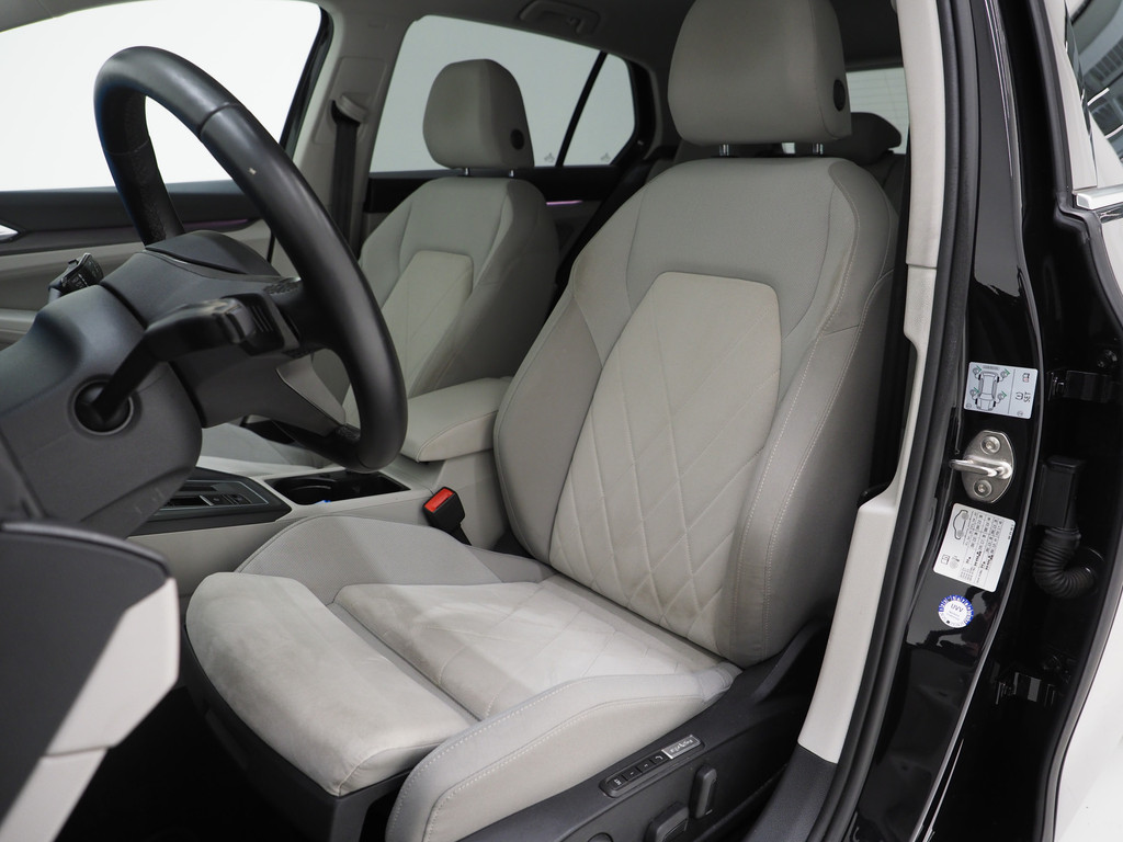 Volkswagen Golf 1.4 eHybrid Style 204PK 3