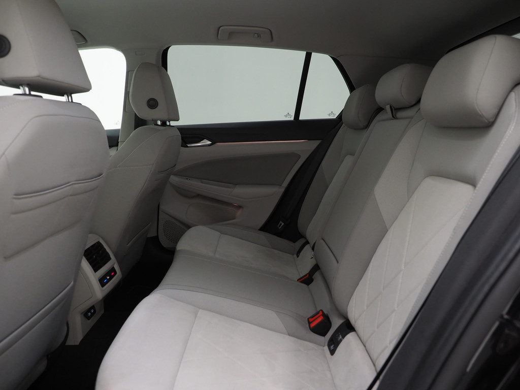 Volkswagen Golf 1.4 eHybrid Style 204PK 40