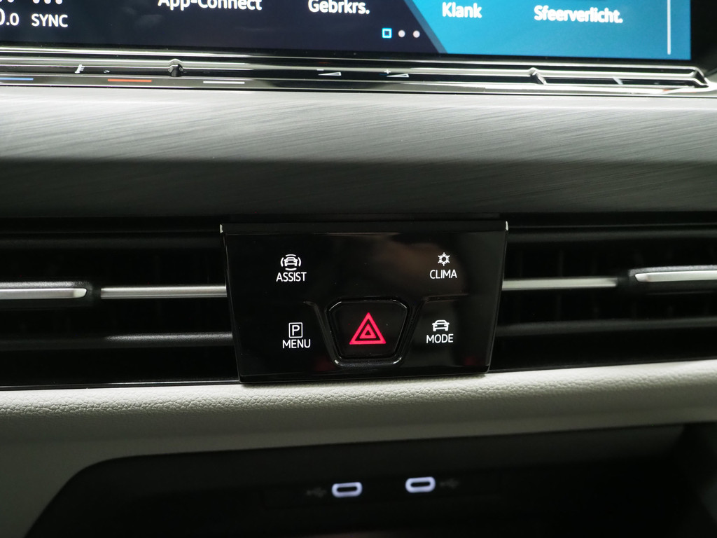 Volkswagen Golf 1.4 eHybrid Style 204PK 80
