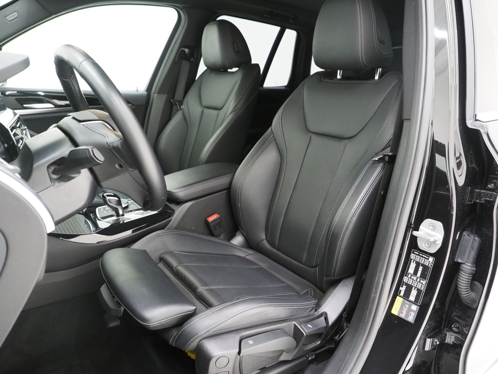 BMW X3 xDrive30e LCI 292PK 38