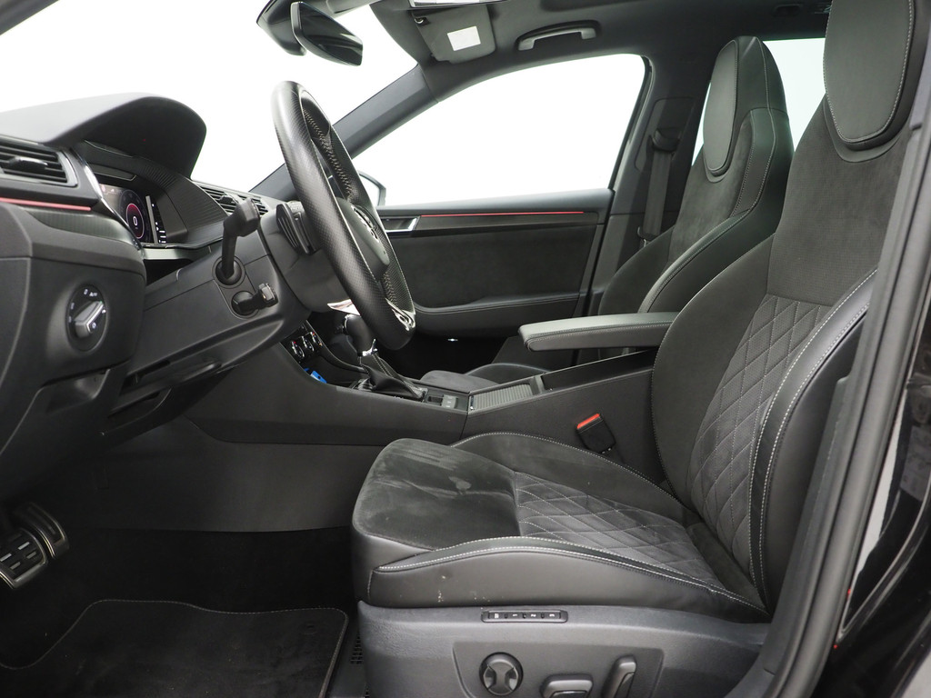 Škoda Superb Combi 1.4 TSI iV Sportline 218PK 16