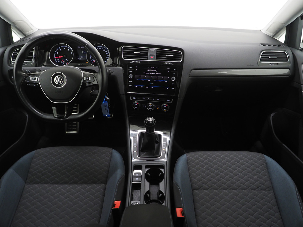 Volkswagen GOLF Variant 1.0 TSI 39