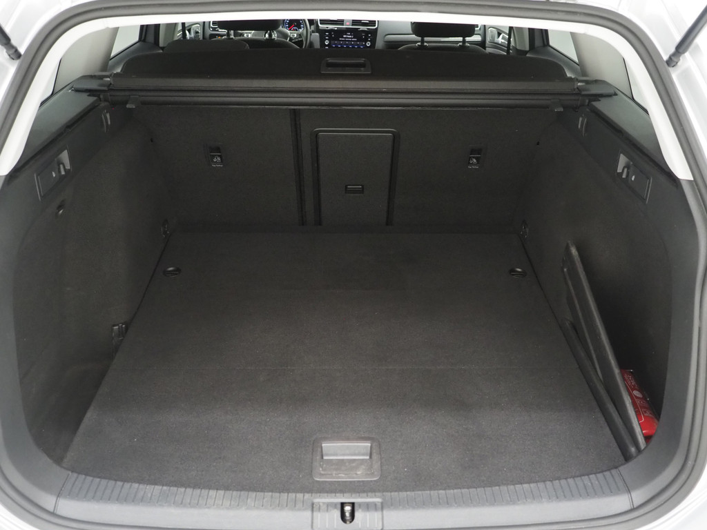 Volkswagen GOLF Variant 1.0 TSI 69