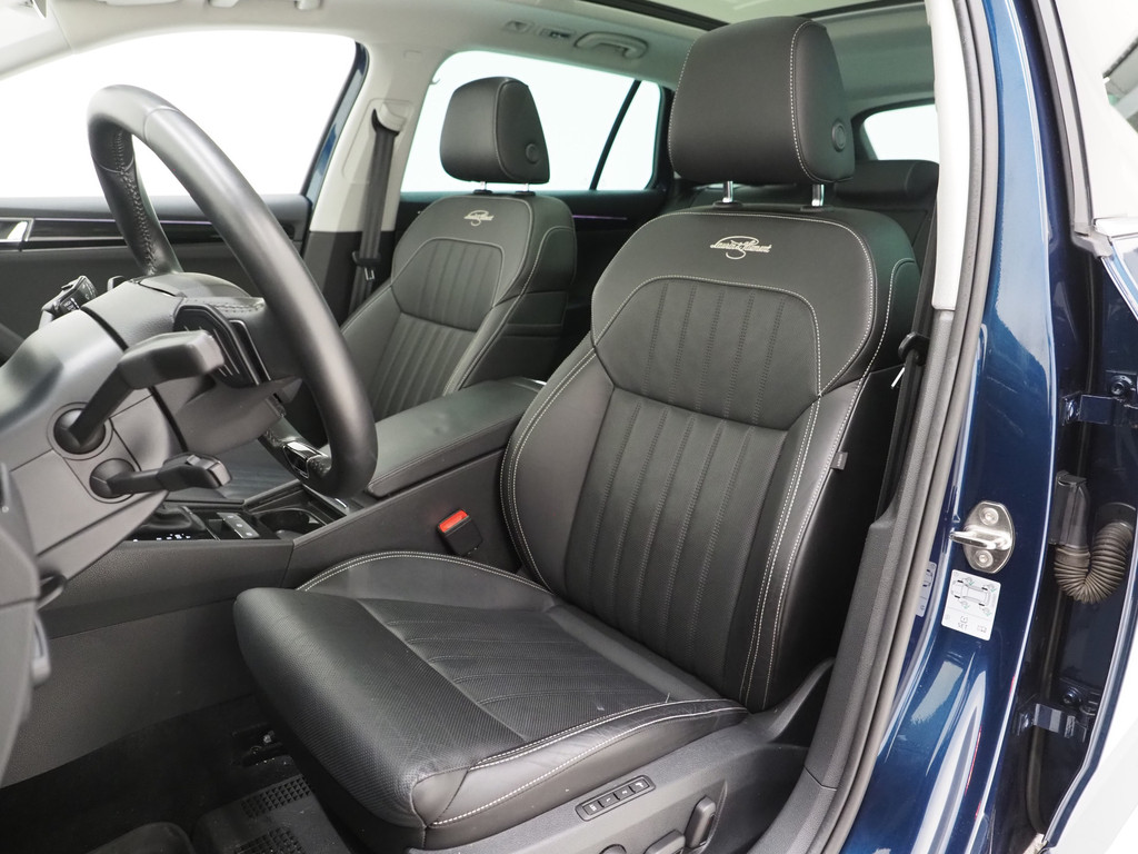 Škoda Superb Combi 1.4 TSI iV Laurin & Klement 3
