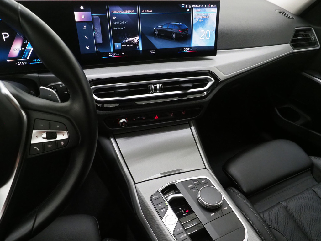 BMW 3 Serie Touring 320e LCI Shadow Line 30