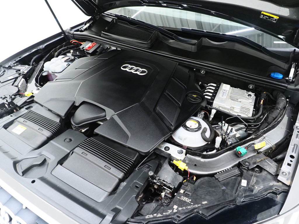 Audi Q7 55 TFSI e quattro Pro Line Plus 6