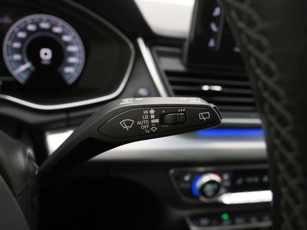 Audi Q5 55 TFSI e quattro Competition S-Line 24