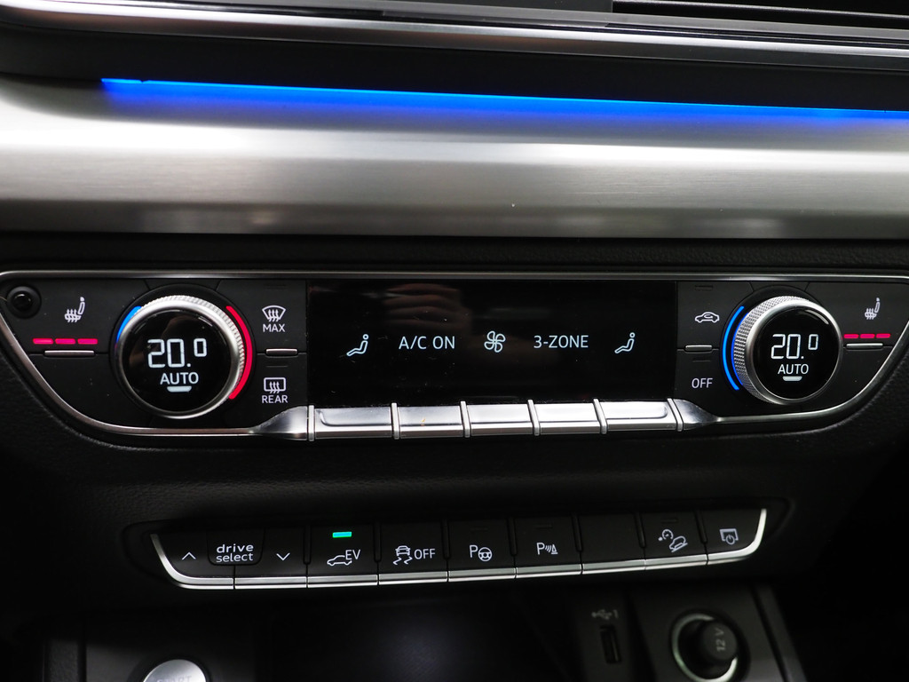 Audi Q5 55 TFSI e quattro Competition S-Line 32