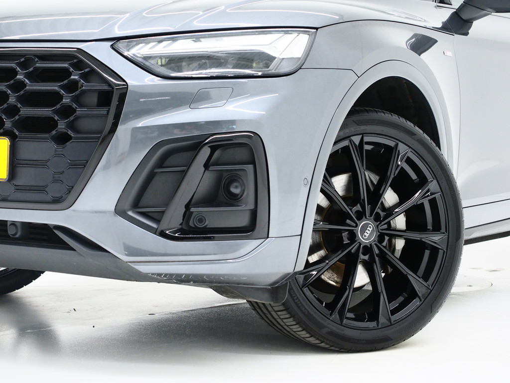 Audi Q5 55 TFSI e quattro Competition S-Line 5