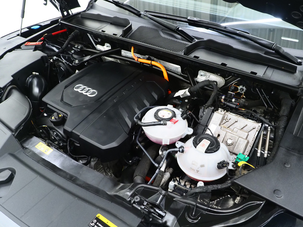 Audi Q5 55 TFSI e quattro Competition S-Line 6
