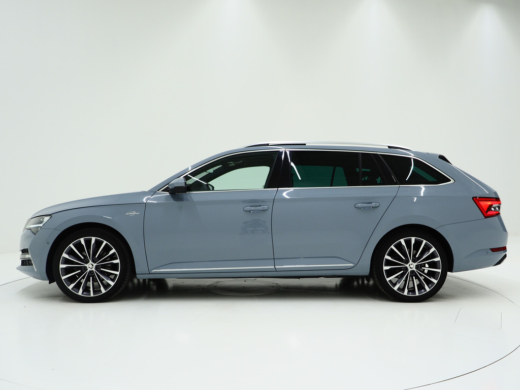 Škoda Superb Combi 1.4 TSI iV Laurin & Klement 1