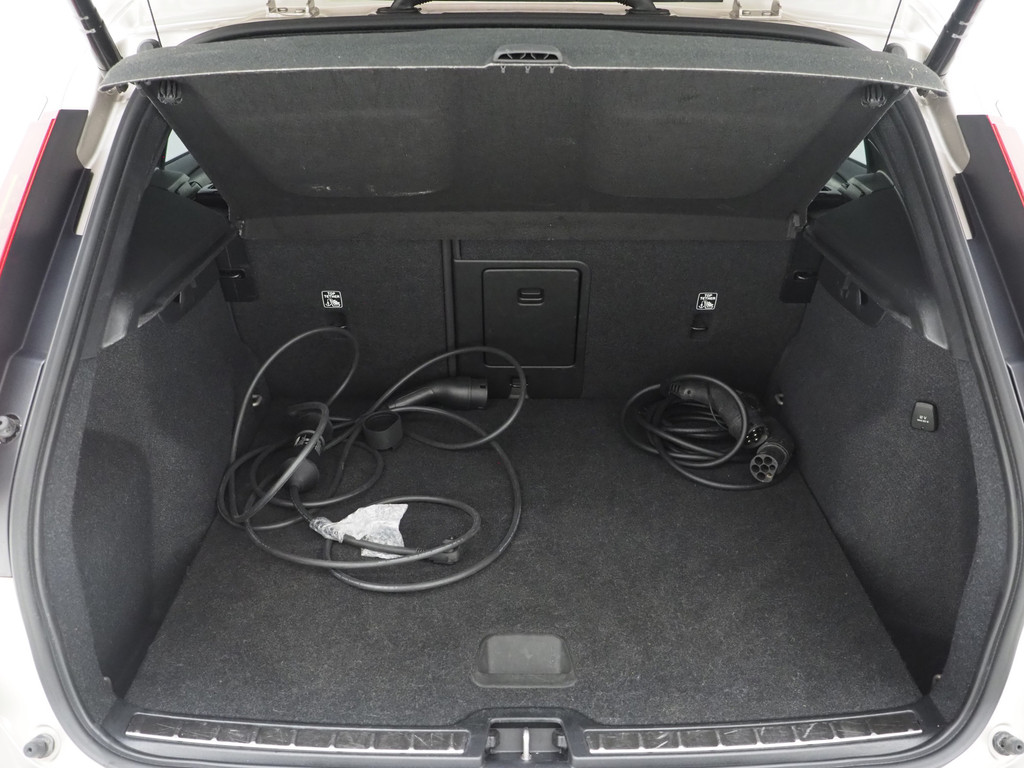 Volvo XC40 1.5 T5 Recharge Ultimate 43