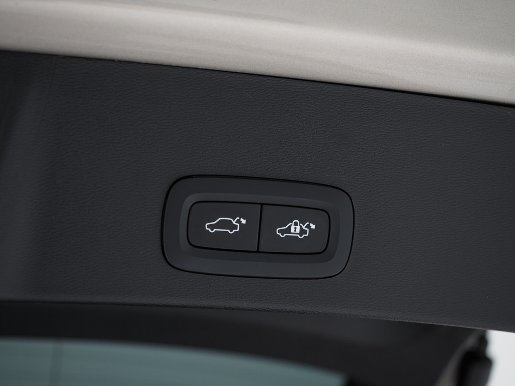 Volvo XC40 1.5 T5 Recharge Ultimate 44