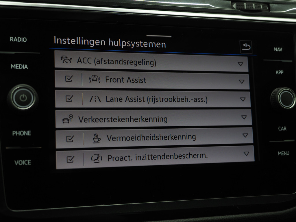 Volkswagen Tiguan 1.4 TSI eHybrid 245PK 26