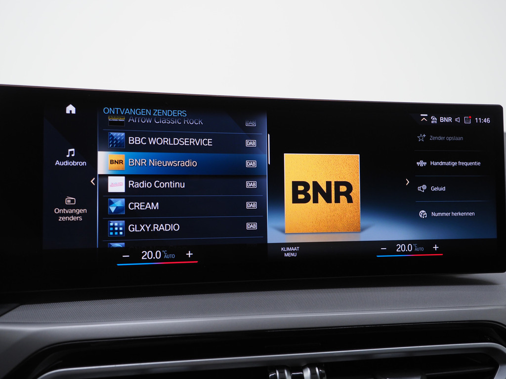 BMW 3 Serie Touring 320e LCI Shadow Line 24