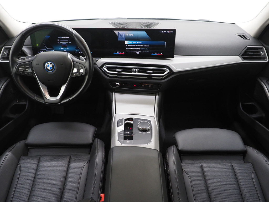 BMW 3 Serie Touring 320e LCI Shadow Line 4