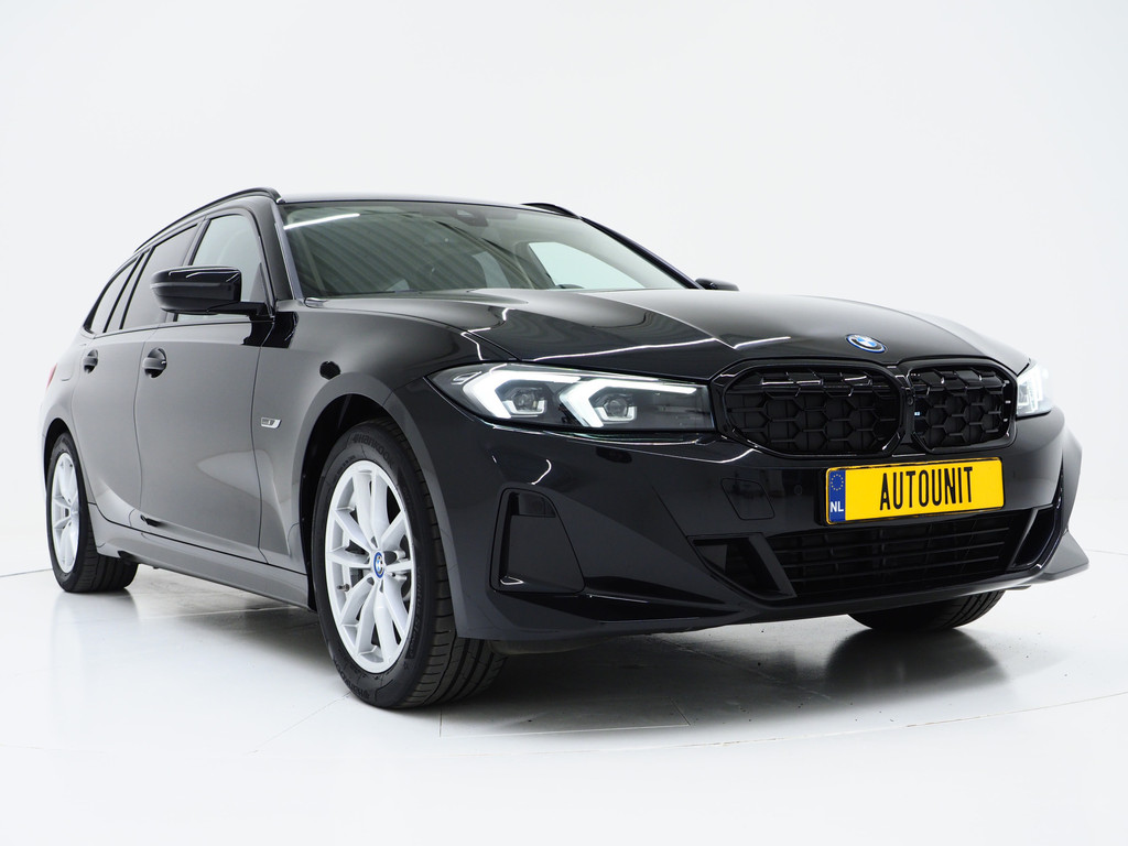 BMW 3 Serie Touring 320e LCI Shadow Line 10