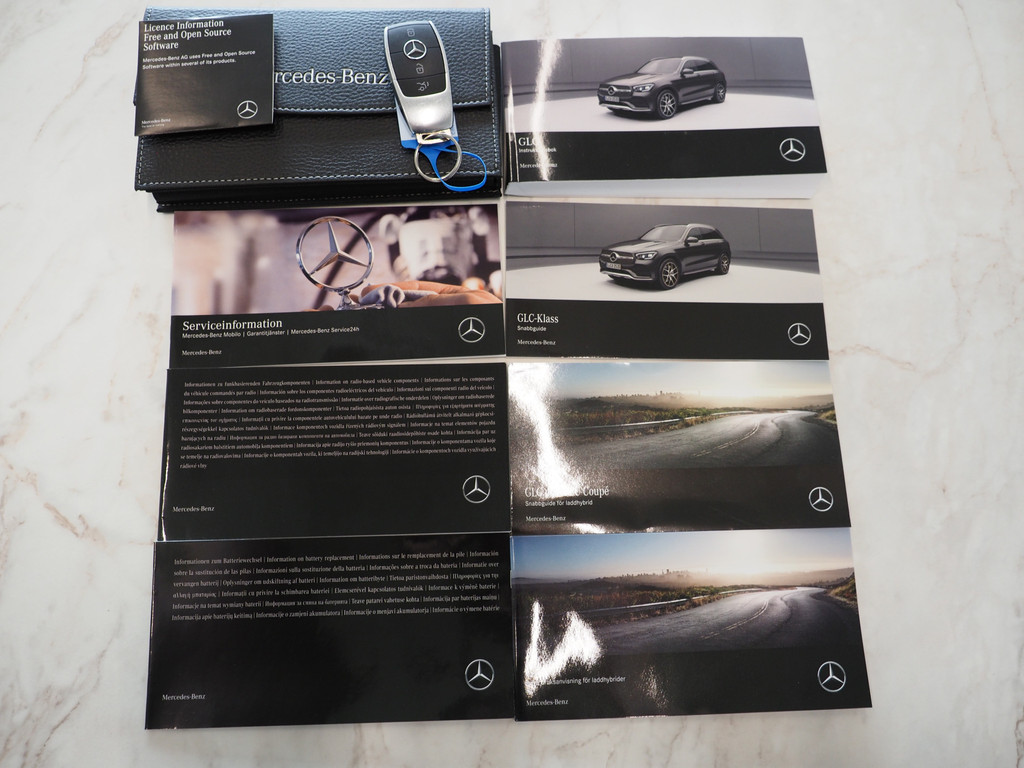 Mercedes-Benz GLC 300e 4MATIC AMG 7