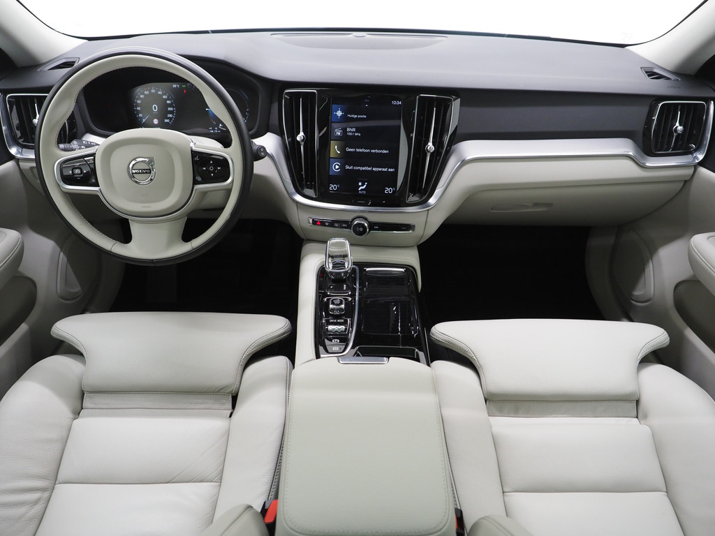Volvo V60 2.0 T6 Twin Engine AWD Inscription 4