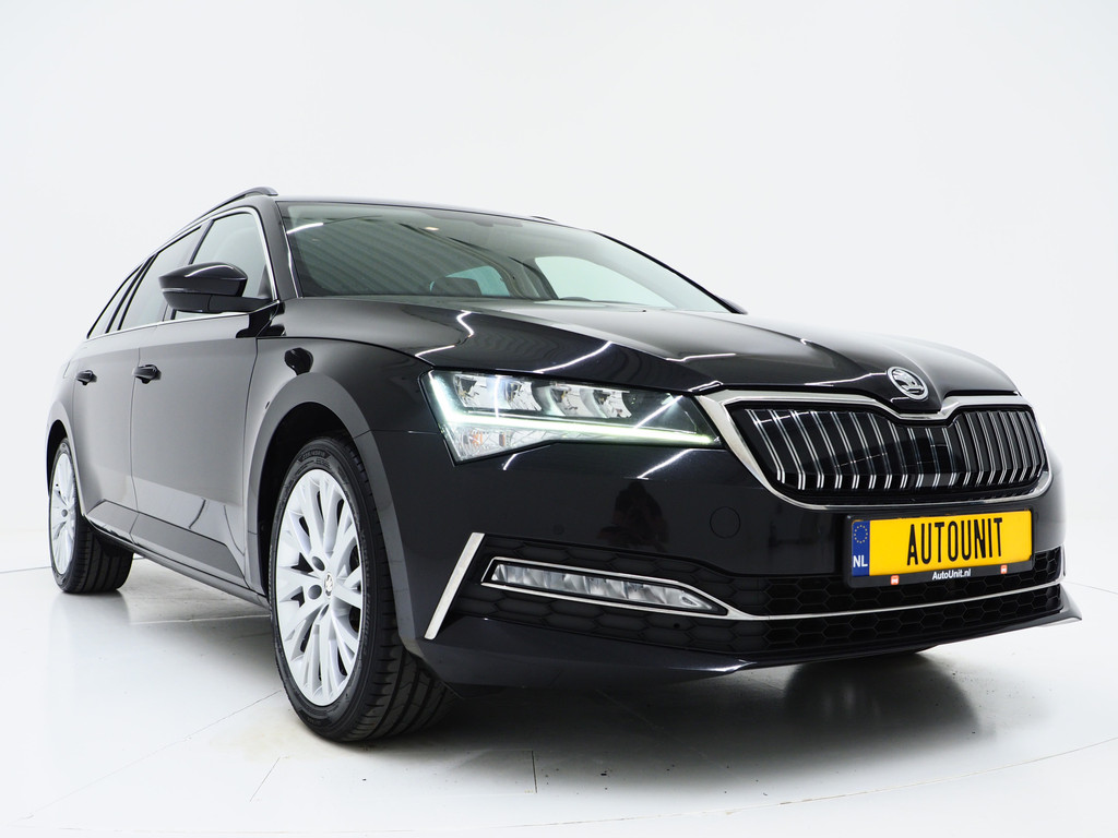 Škoda Superb Combi 1.4 TSI iV 218PK 10