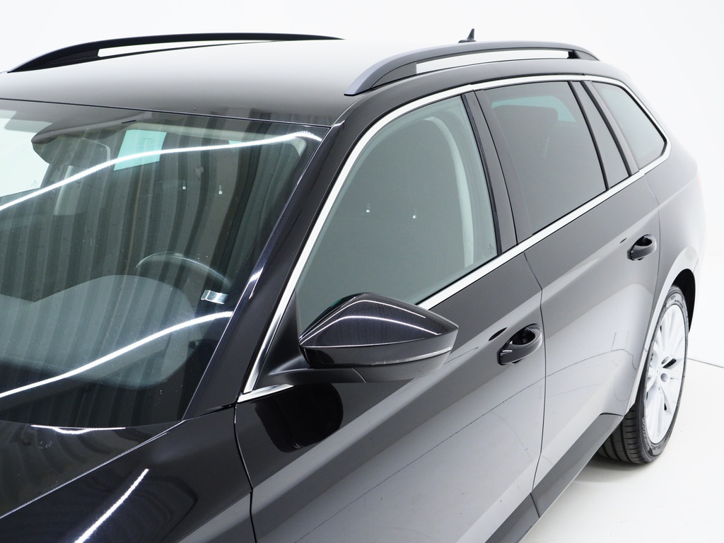 Škoda Superb Combi 1.4 TSI iV 218PK 12