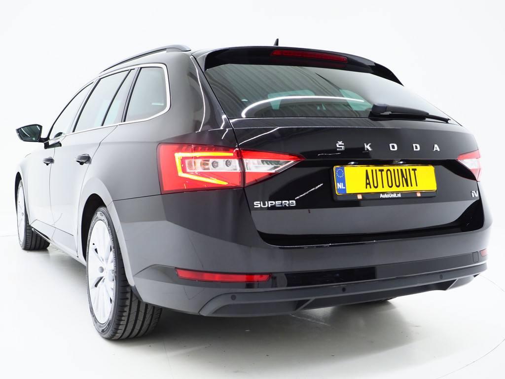Škoda Superb Combi 1.4 TSI iV 218PK 2