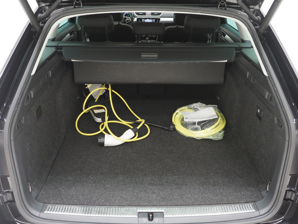 Škoda Superb Combi 1.4 TSI iV 218PK 72