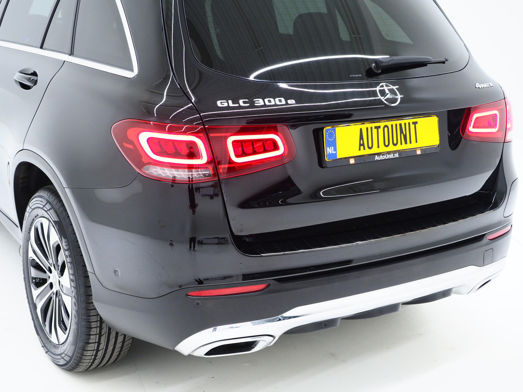 Mercedes-Benz GLC 300e 4MATIC Panamericana 12