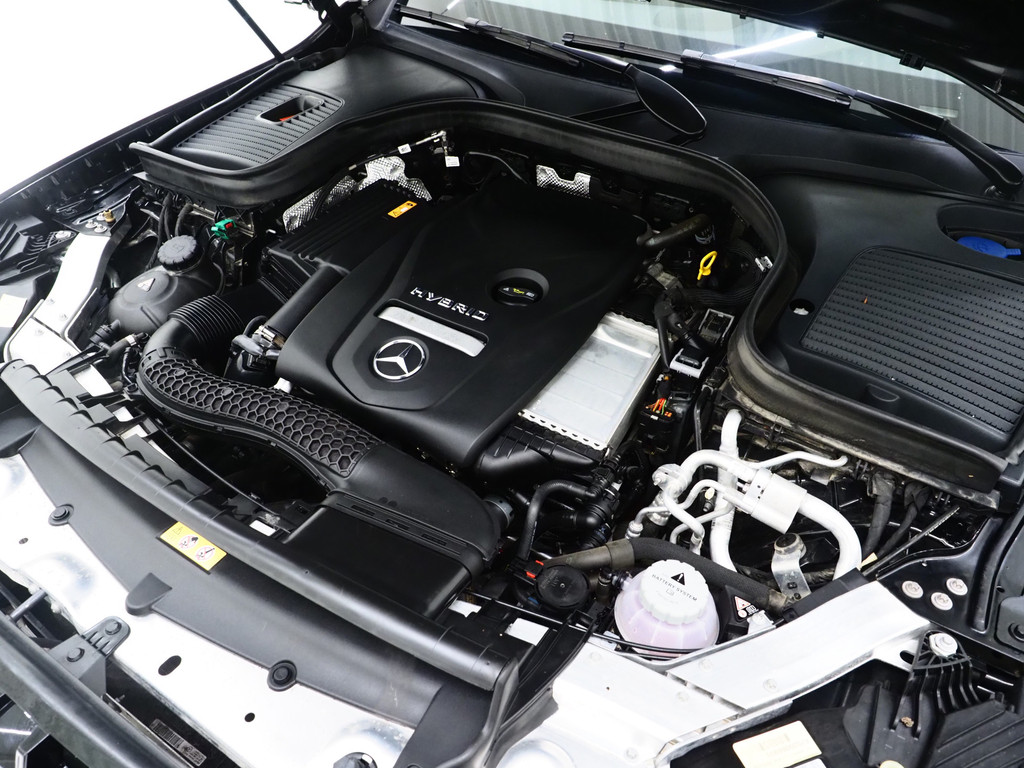 Mercedes-Benz GLC 300e 4MATIC Panamericana 42