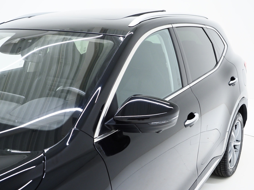 MG EHS 1.5 TGDI Luxury 12