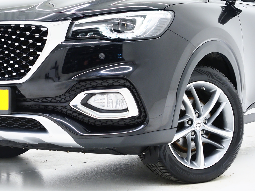 MG EHS 1.5 TGDI Luxury 45