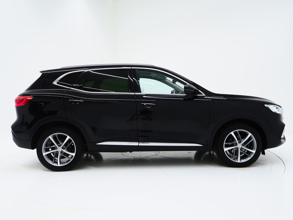 MG EHS 1.5 TGDI Luxury 9