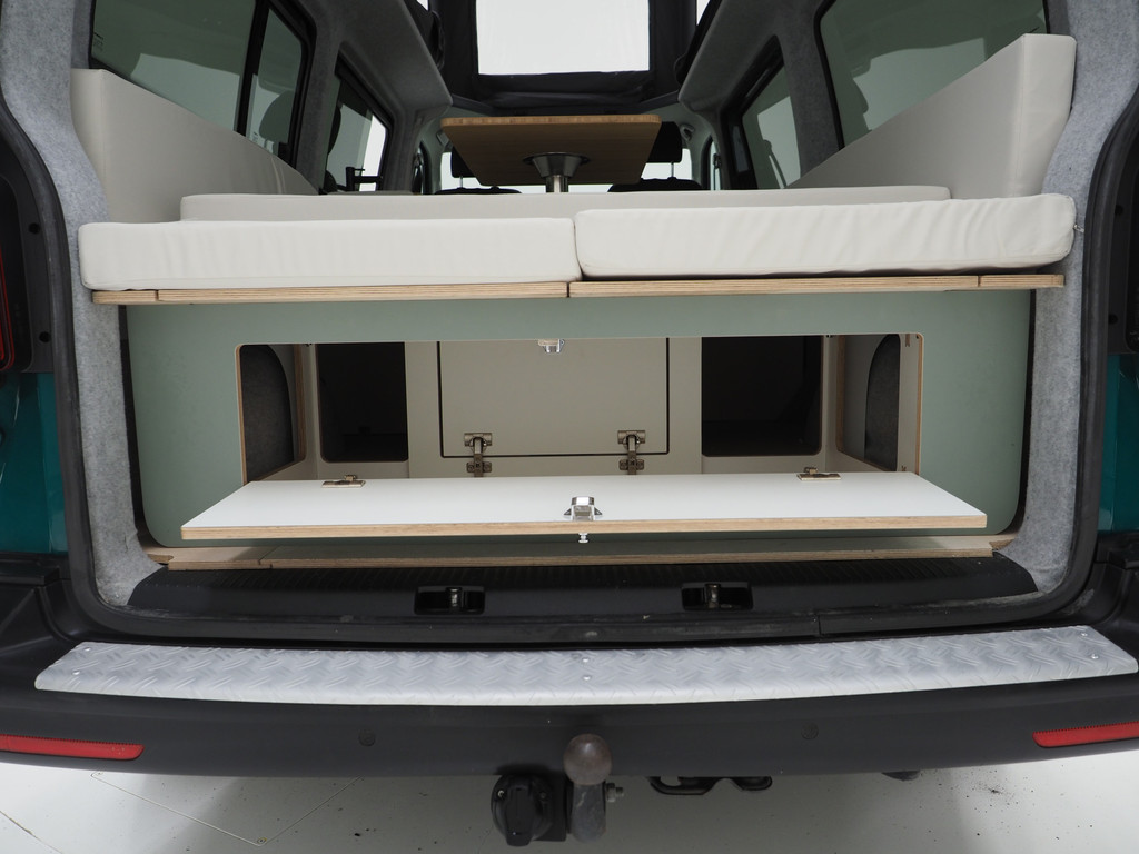 Volkswagen Transporter Transporter 2.0 TDI L2 California 105