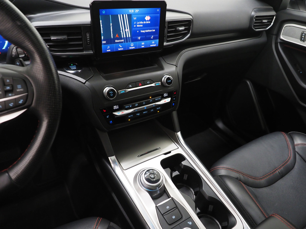 Ford Explorer 3.0 V6 EcoBoost PHEV ST-Line 7P 38