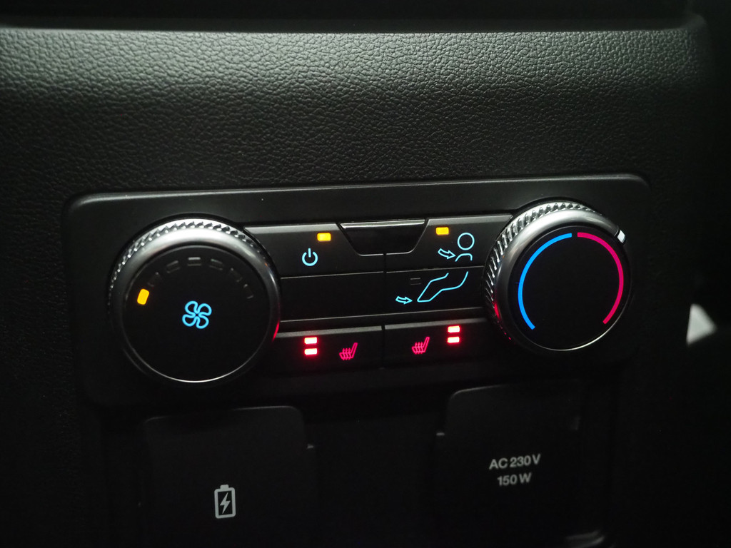 Ford Explorer 3.0 V6 EcoBoost PHEV ST-Line 7P 39