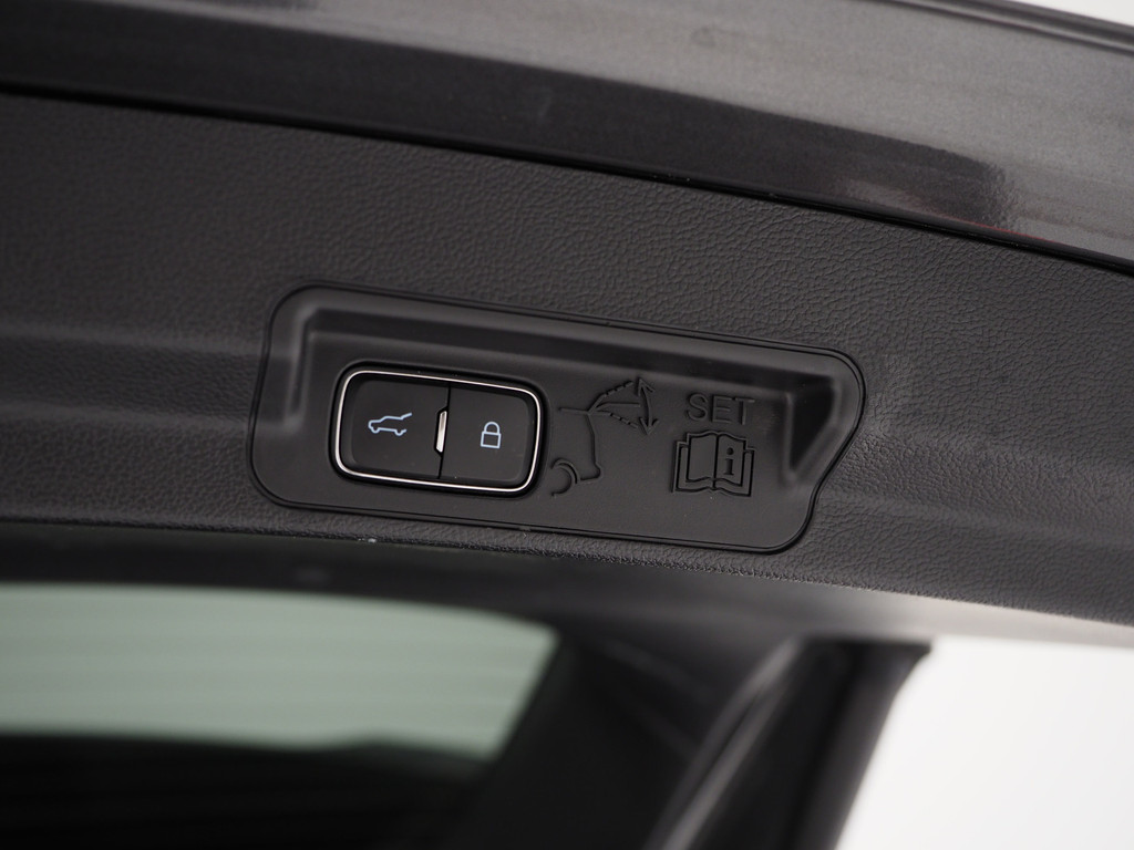 Ford Explorer 3.0 V6 EcoBoost PHEV ST-Line 7P 92