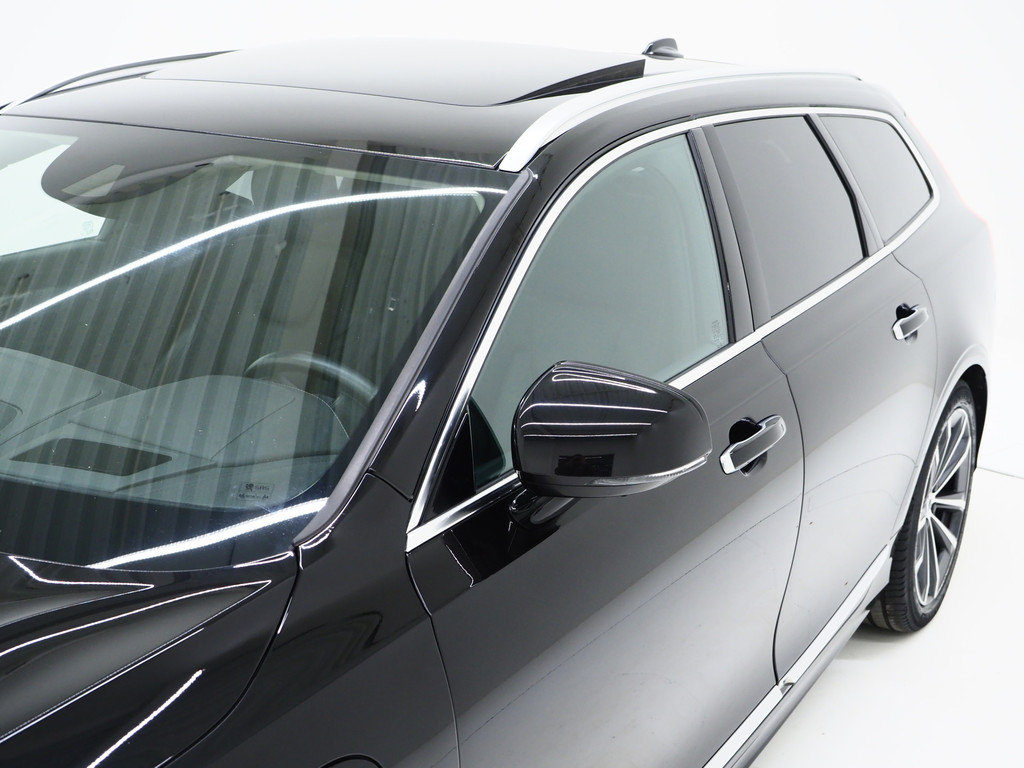 Volvo V90 2.0 T8 AWD Inscription 12