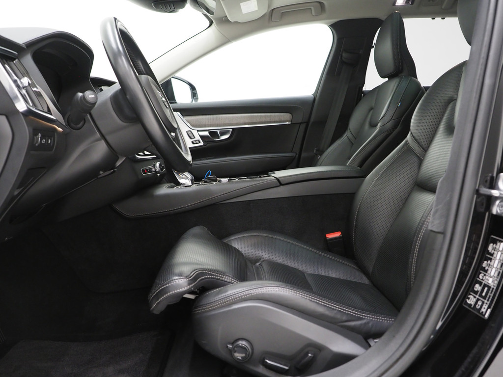 Volvo V90 2.0 T8 AWD Inscription 16