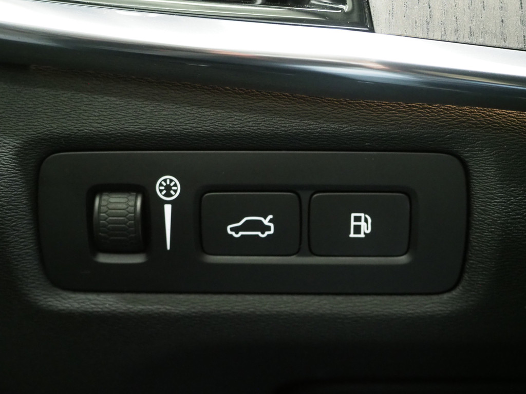 Volvo V90 2.0 T8 AWD Inscription 21