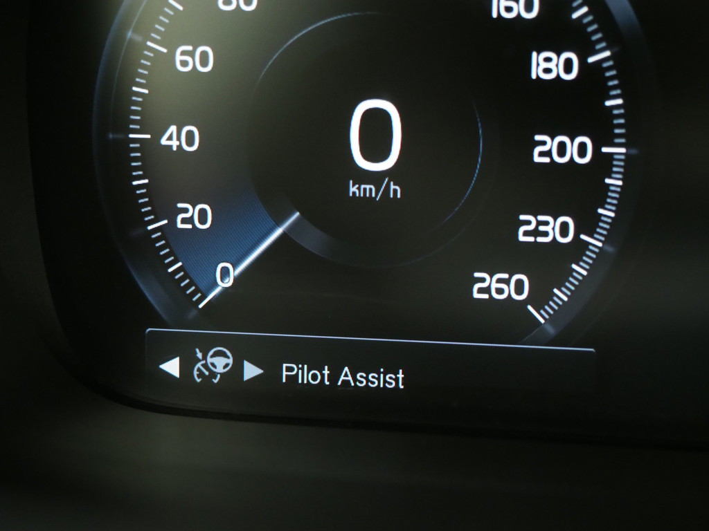 Volvo V90 2.0 T8 AWD Inscription 28