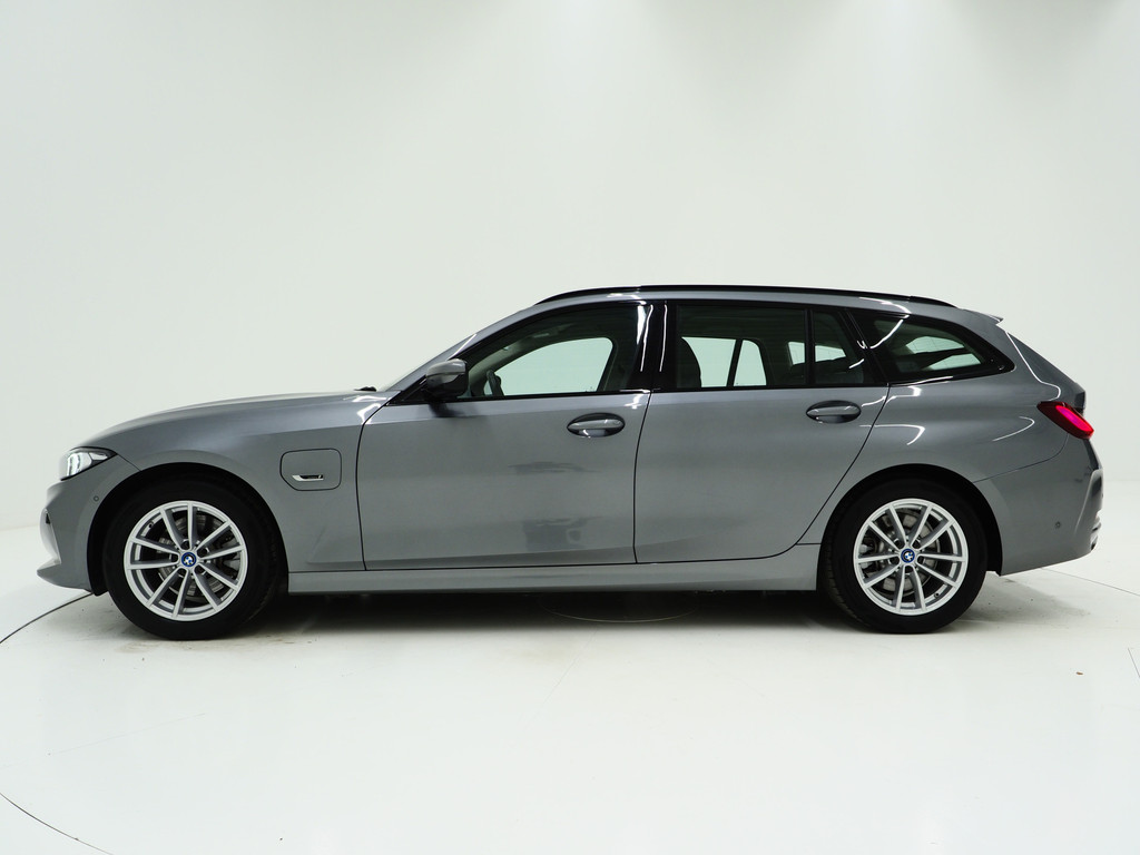 BMW 3 Serie Touring 320e LCI Shadow Line 1