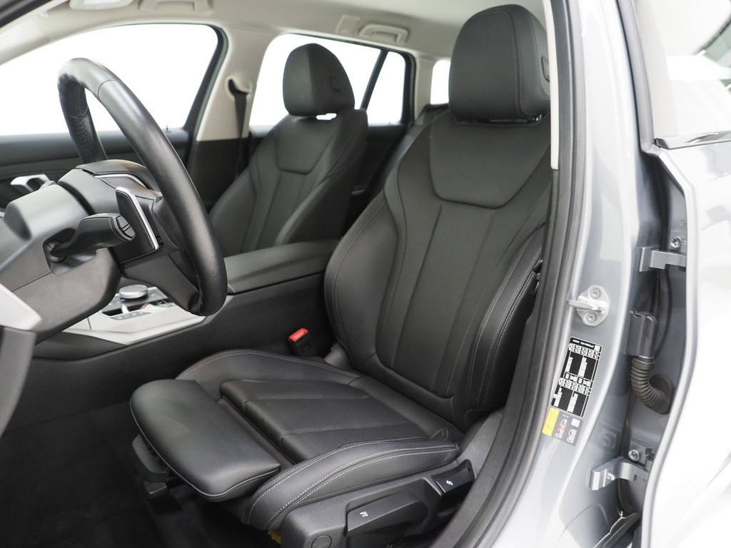 BMW 3 Serie Touring 320e LCI Shadow Line 3