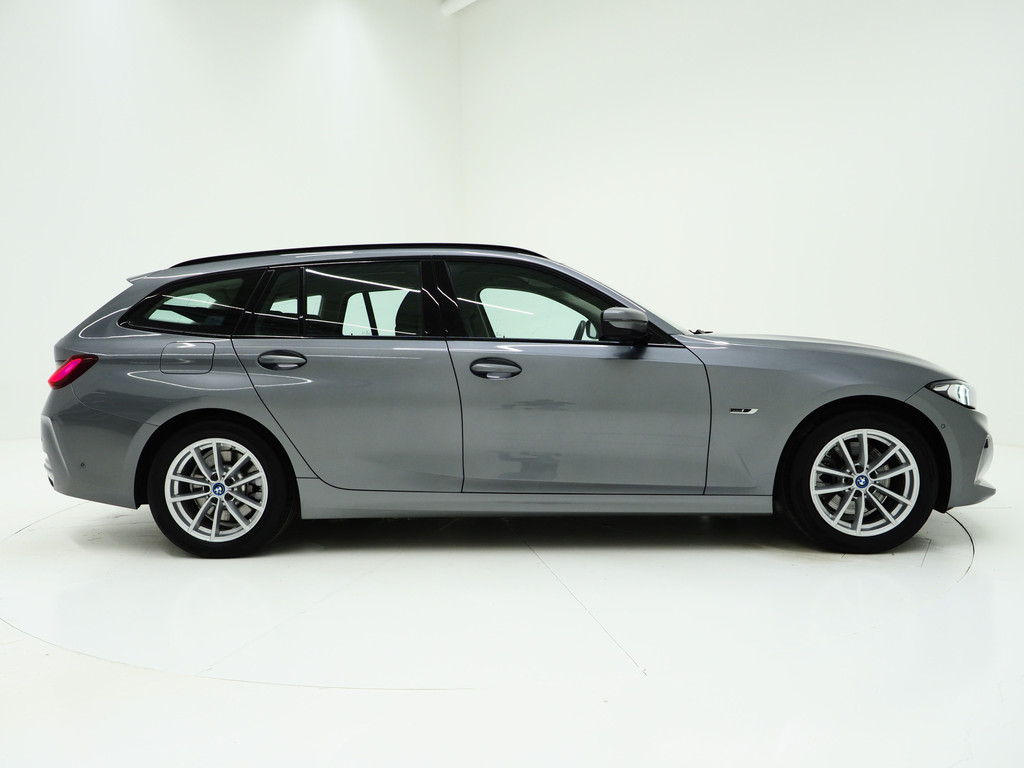 BMW 3 Serie Touring 320e LCI Shadow Line 9