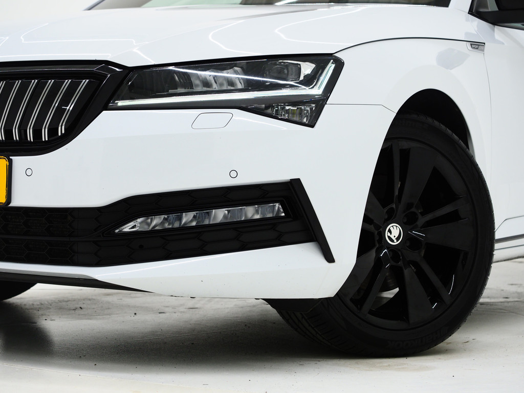Škoda Superb Combi 1.4 TSI iV Sportline 218PK 5