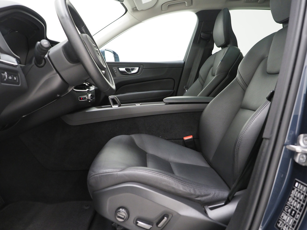 Volvo XC60 2.0 T6 AWD Recharge Long Range Inscription 16