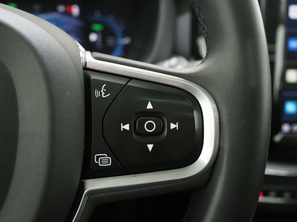 Volvo XC60 2.0 T6 AWD Recharge Long Range Inscription 24
