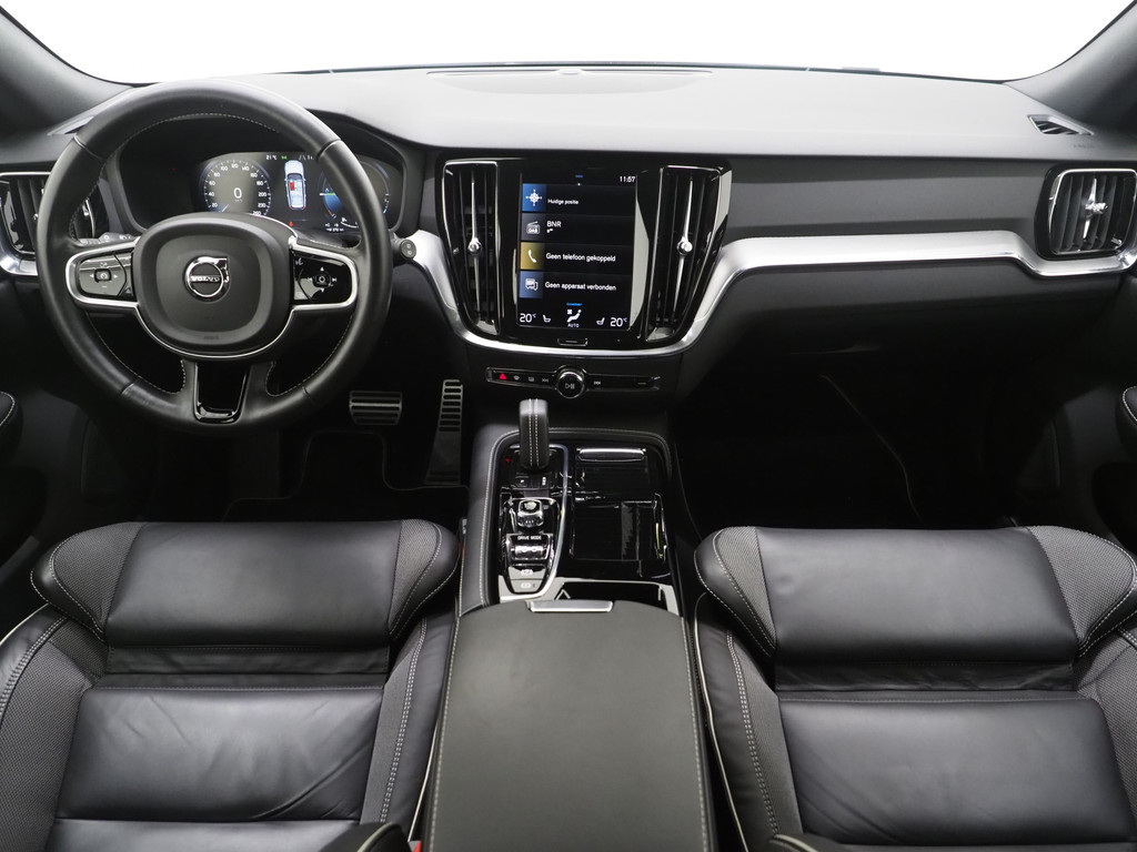 Volvo V60 2.0 T6 Recharge AWD R-Design 4