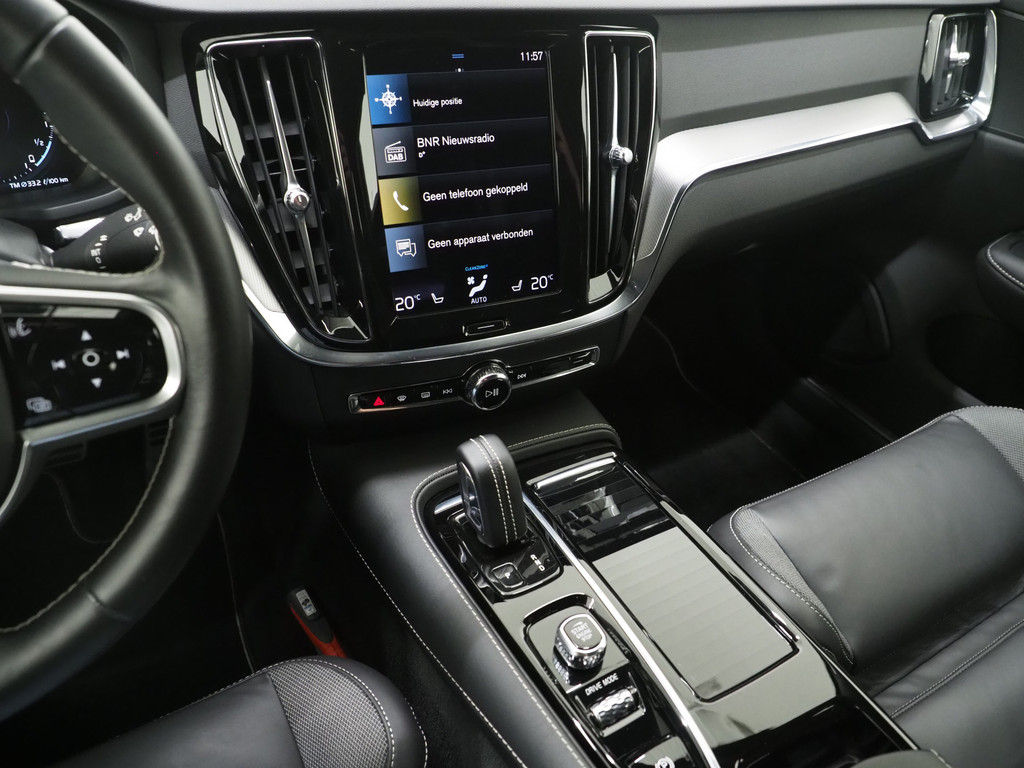 Volvo V60 2.0 T6 Recharge AWD R-Design 77