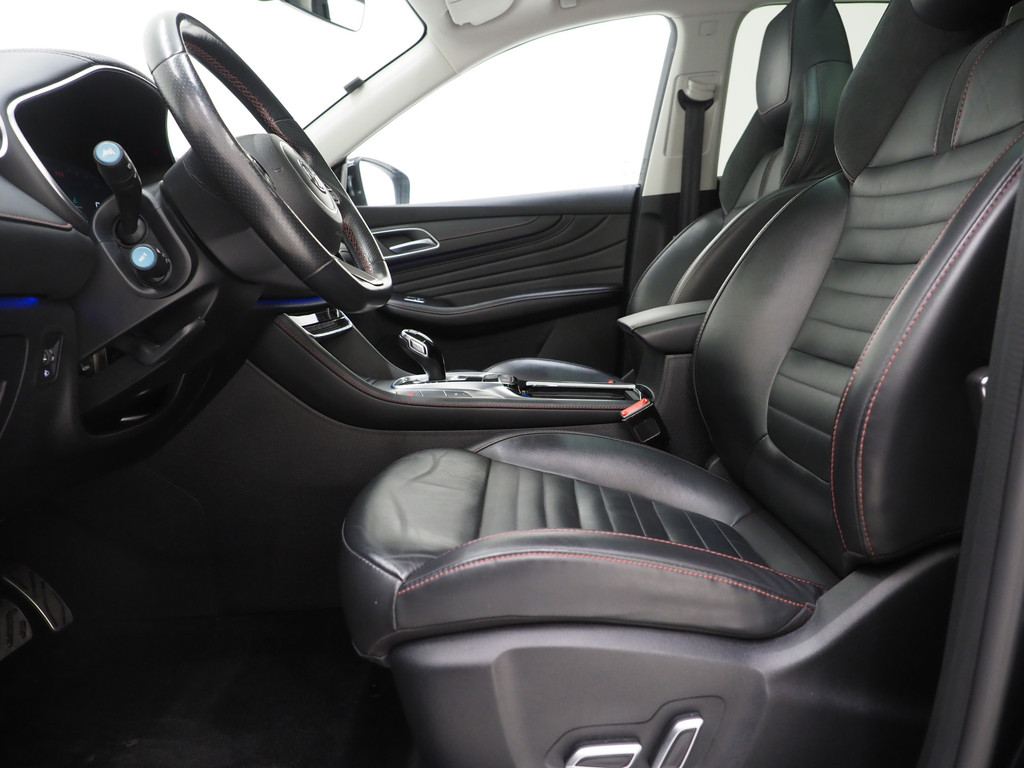 MG EHS 1.5 TGDI Luxury 13