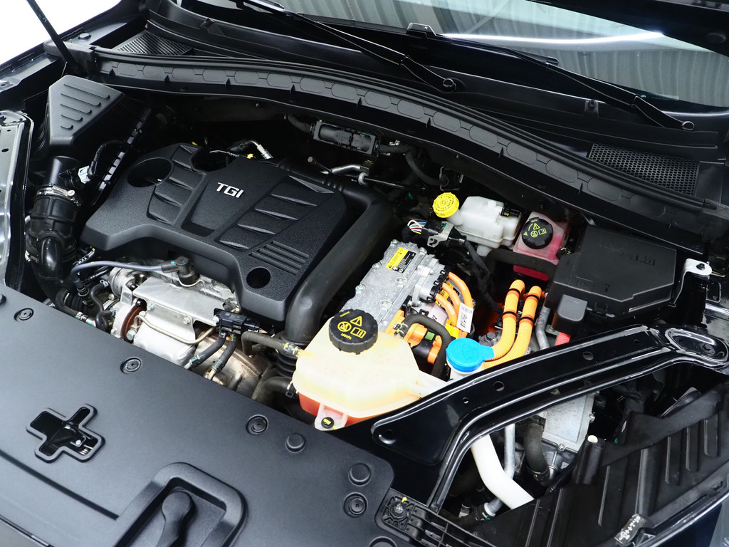 MG EHS 1.5 TGDI Luxury 3